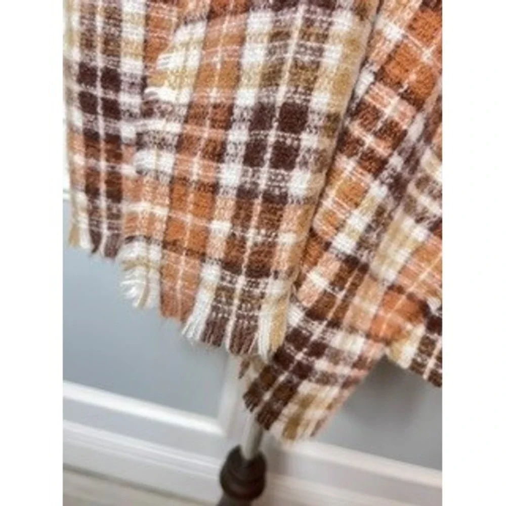 Old Navy Plaid Blanket Scarf Brown Tan Cream Fringe Soft Cozy 25